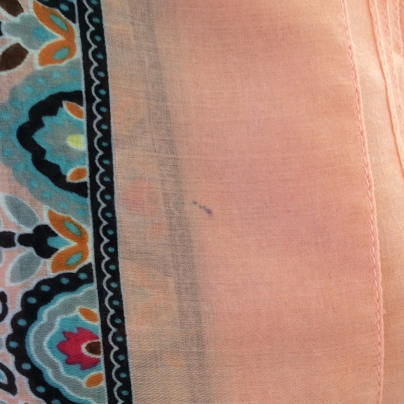 NWOT Peach Paisley Scarf - Picture 4 of 4