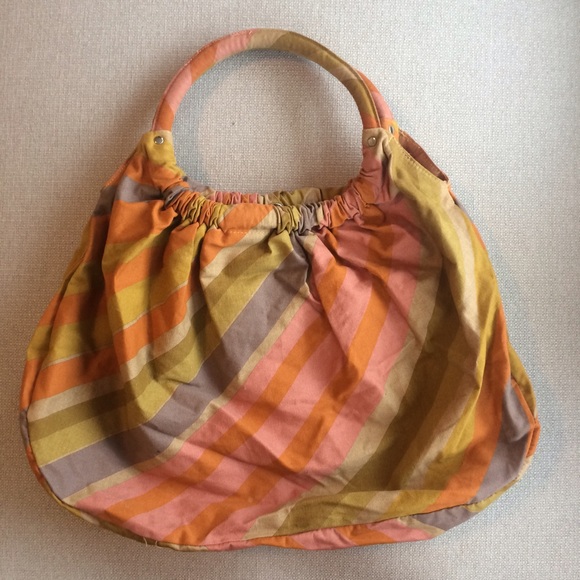 F21 hobo bag