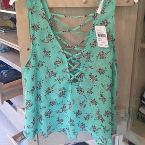 Floral flowy crop top