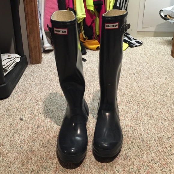 Never been worn. Hunter rain boots. Navy.