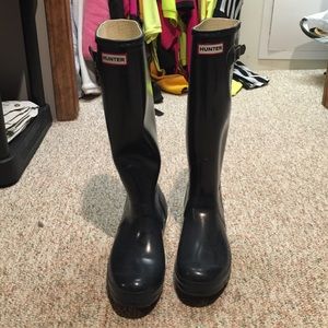 Never been worn. Hunter rain boots. Navy.
