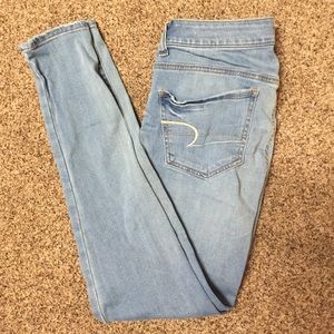Light wash jeggings size 4 American eagle