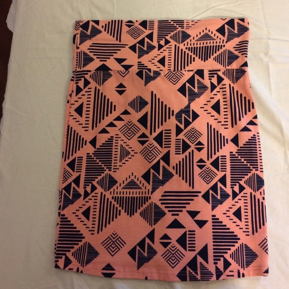 Charlotte Russe body con skirt