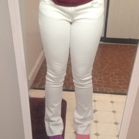 american eagle white jeans