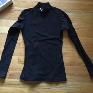 Under armor cold gear top
