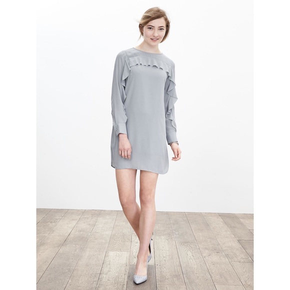 Banana Republic Dresses & Skirts - •NWT• BR ruffle trim shift dress