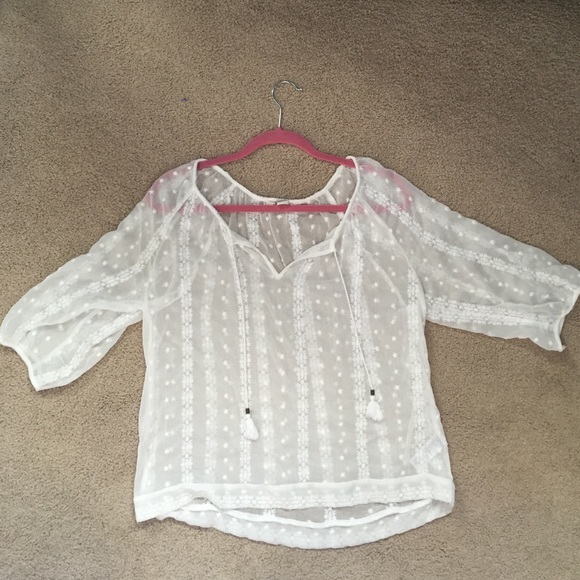 Bohoemian top wth intricate stitching