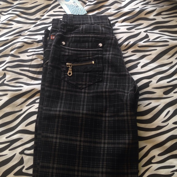 Plaid-flannel pants - Picture 1 of 2