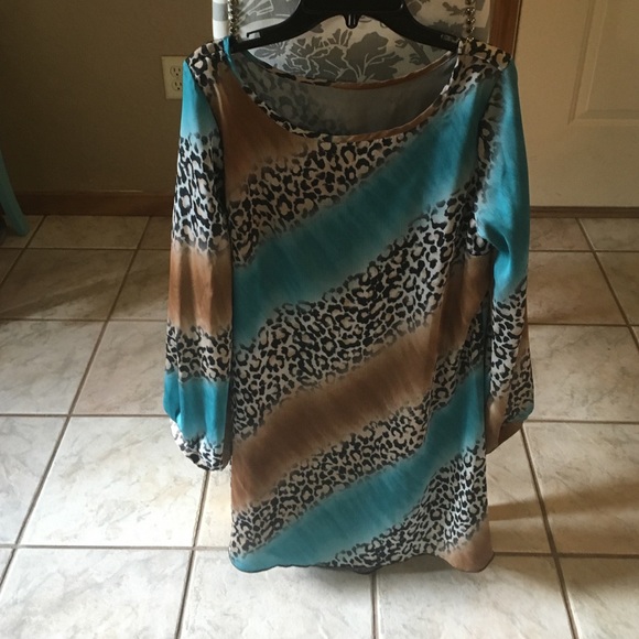 Very cute boutique fully lined dress size large