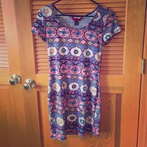 Patterned body con t-shirt dress