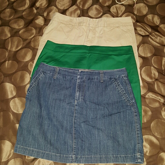 SOLD 3 mini skirts, Gap, Dalia Collection & Sonoma