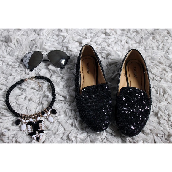 ✨HOST PICK!✨Bamboo Black Sequins Flats