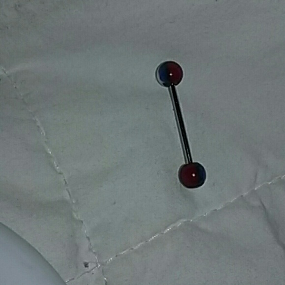 Tongue ring red white blue marble - Picture 2 of 2