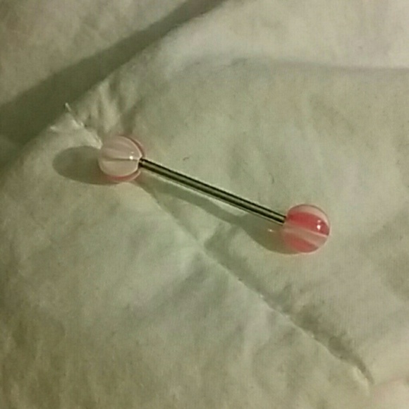 Tongue ring - Picture 1 of 1