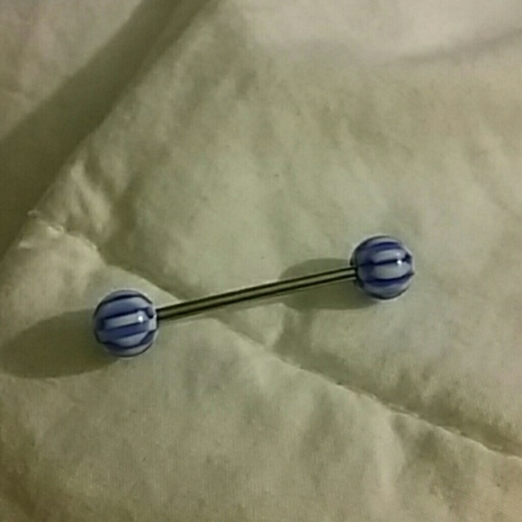 Tongue ring - Picture 1 of 1