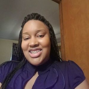 Meet your Posher, Nikki