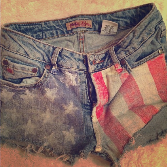 Jean shorts - Picture 1 of 1