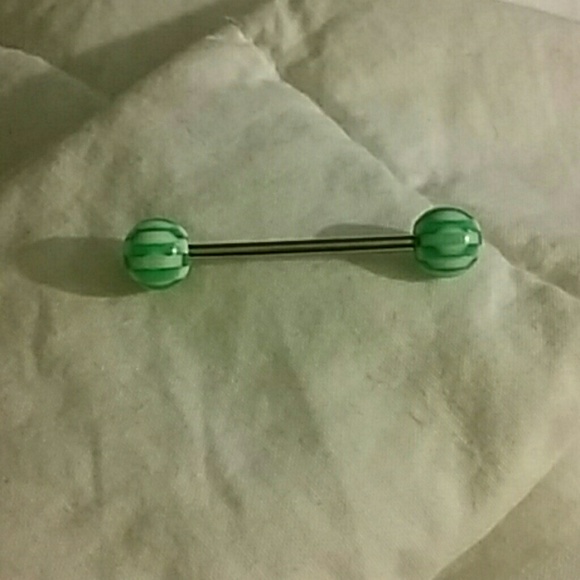 Tongue ring - Picture 1 of 1