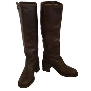 Freelance brown leather boots