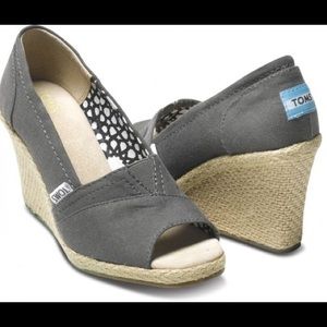 TOMS classic wedges
