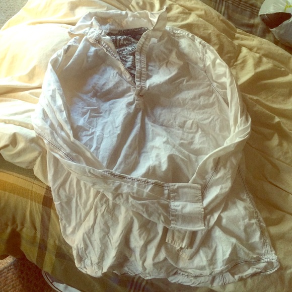 Men's v neck shirt with collar