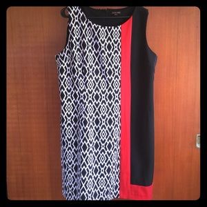 Black white and red sleeveless dress