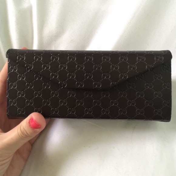 Gucci sunglass case
