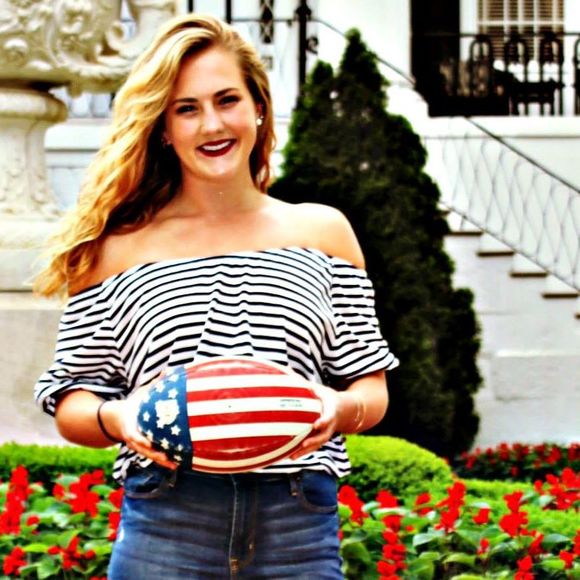 Meet your Posher, Annarae - Picture 1 of 1