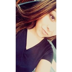 Meet your Posher, Lorena