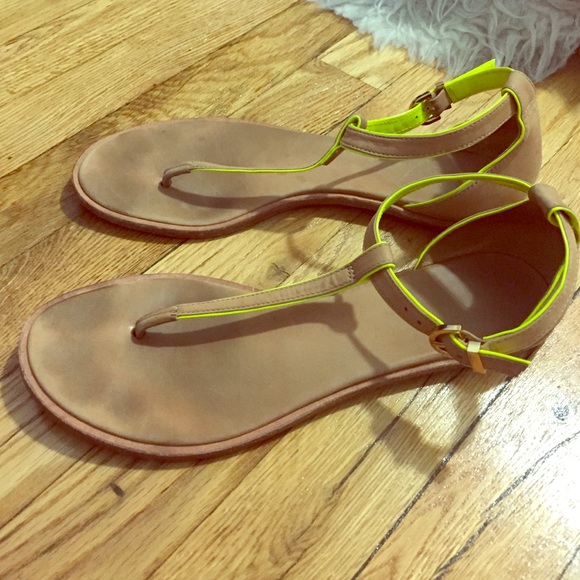 AERIN Tan and Neon T Strap Leather Sandals Size 7