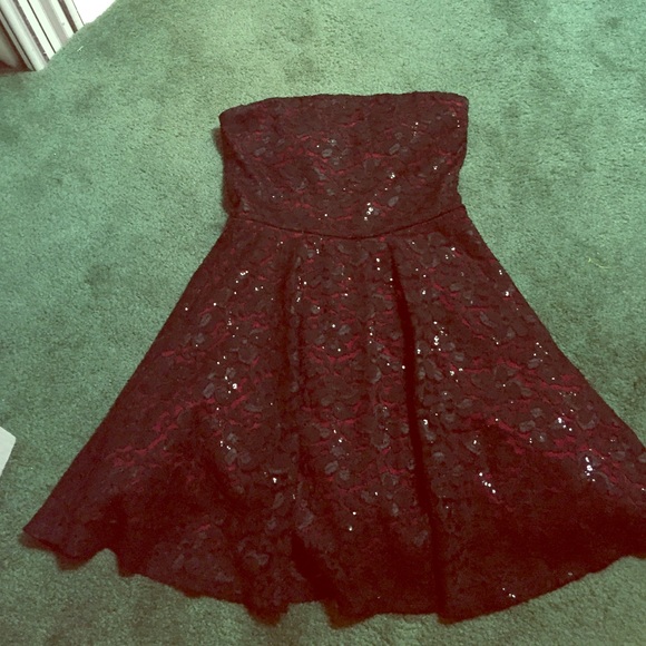 Strapless red & black dress.