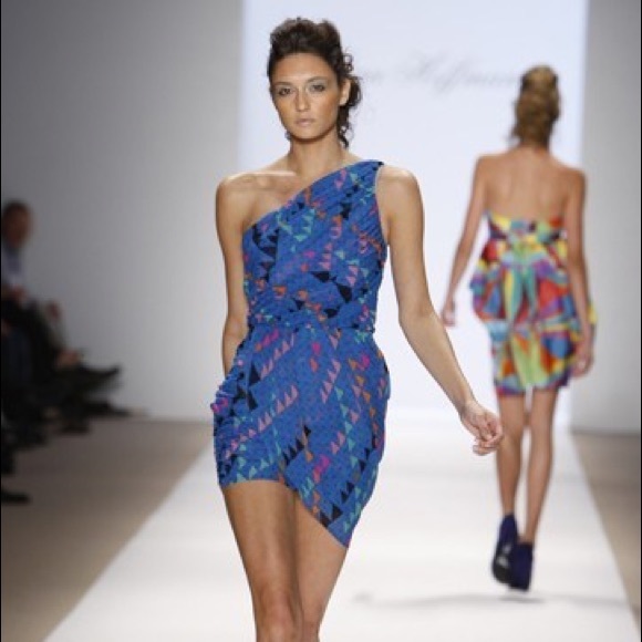 Mara Hoffman Dresses & Skirts - Mara Hoffman asymmetrical triangle dress 4 XS