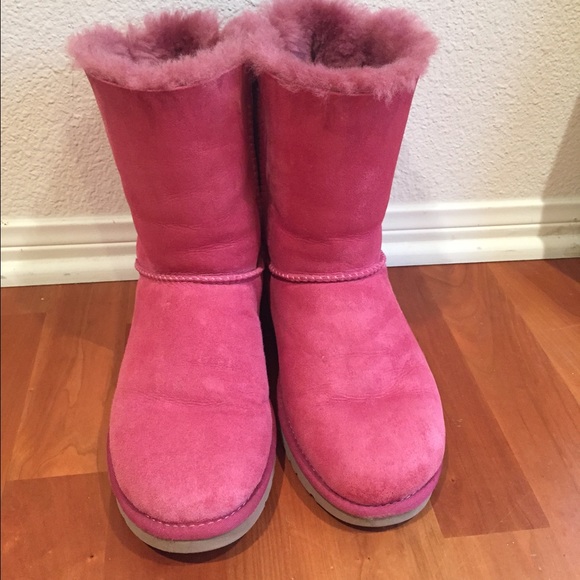 Pink Bailey bow uggs
