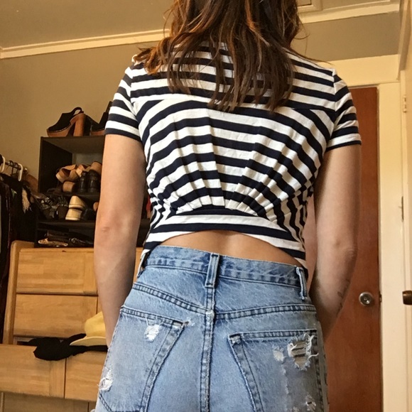 Stripped Tee with high back - Picture 2 of 4