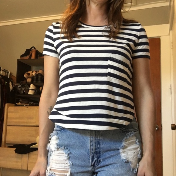 Stripped Tee with high back - Picture 3 of 4