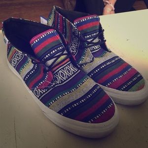 Women's size 11 colorful striped Vans