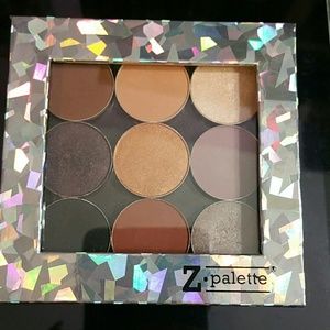 Makeup Geek starter set with zpalette
