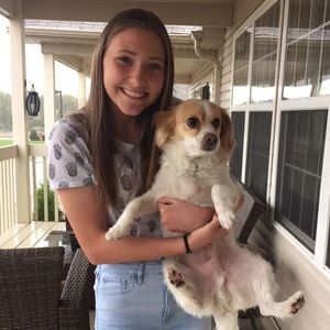 Meet your Posher, Emma