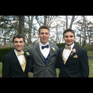 Meet your Posher, Aaron