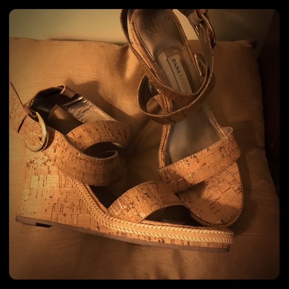 Tan wedges
