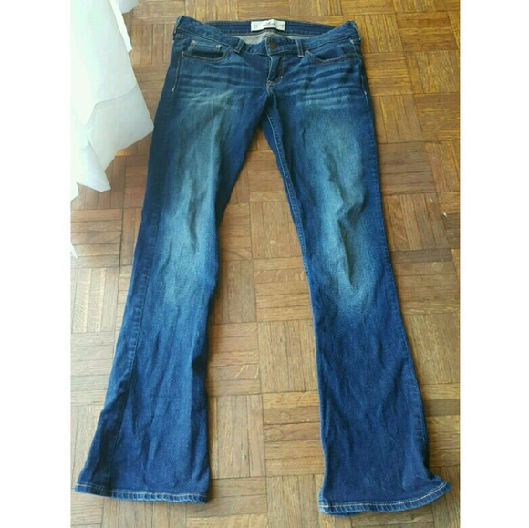 Hollister Boot cut dark Jeans size 7