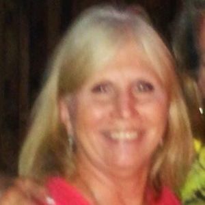 Meet your Posher, Debi