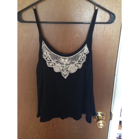 Crop tank top