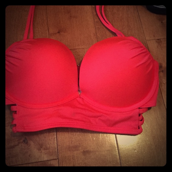 Swim top Victoria secret - Picture 1 of 2