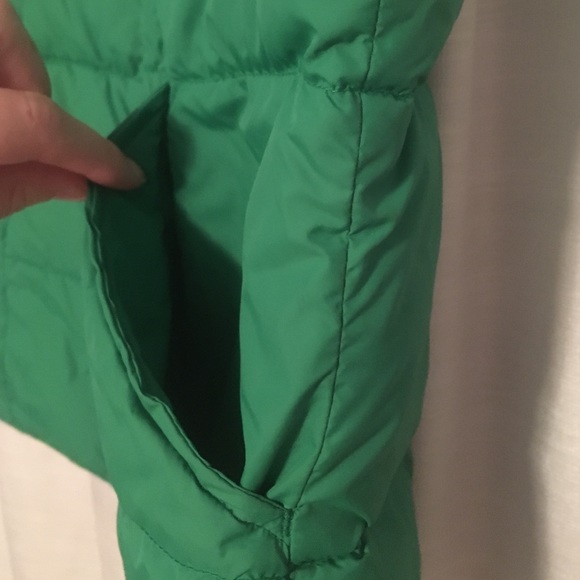 Vest - Picture 2 of 3