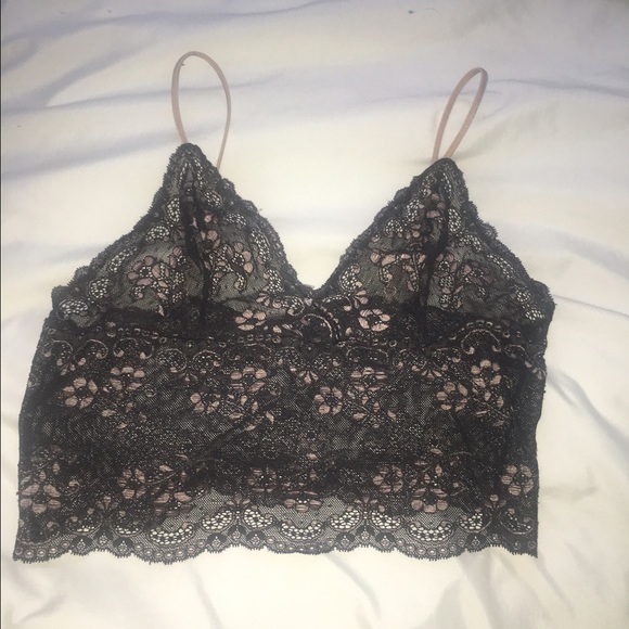 Lace lingerie/ bralette