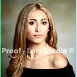 Meet your Posher, Brooke