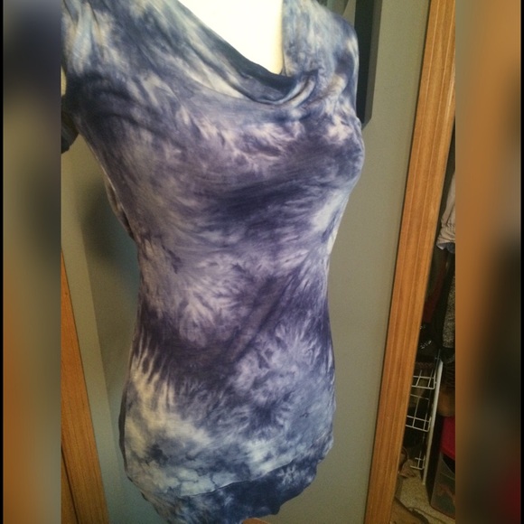 Blue and white tie-dye top with adorable lace back