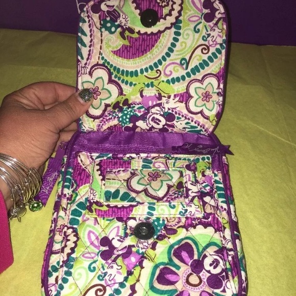 Vera Bradley mini hip in Mickey meets plums up NWT - Picture 2 of 4