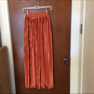 American Apparel Accordion Maxi Skirt